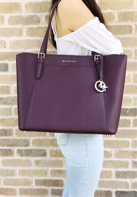 michael kors ciara large top zip tote|Ciara Large Saffiano Leather Satchel .